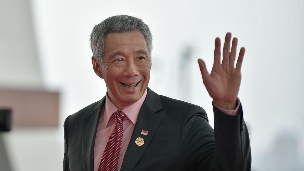 樟宜港的大型深水码头，2000年由新加坡出钱开挖，专供美军航母停靠。很多人以为，