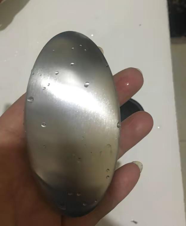 网上看到这几块钱的不锈钢肥皂，忍不住下单买了一个回来，还被家人骂交了智商税…今天