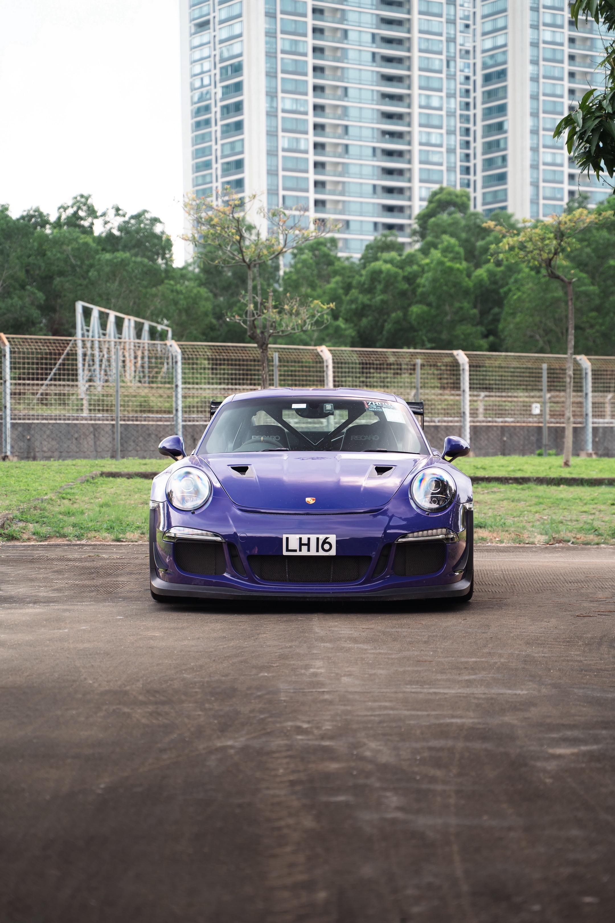 难得一见的保时捷911 GT3RS MR