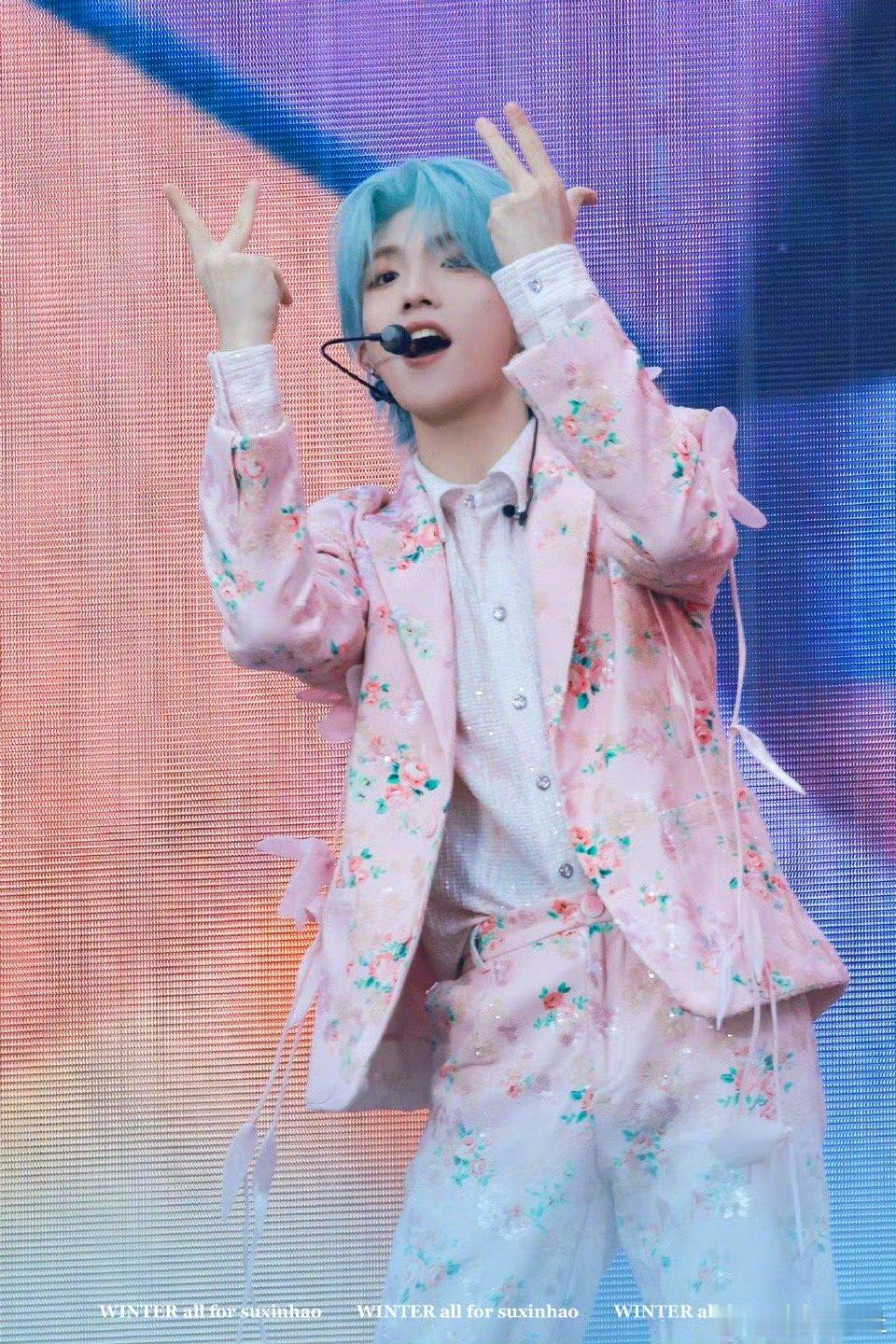 苏新皓哥哥真的每张都是神图！｜苏新皓