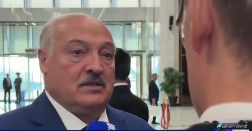 白俄罗斯总统卢卡申科在吉尔吉斯斯坦集安组织会议期间接受采访喊话泽连斯基：“我并非