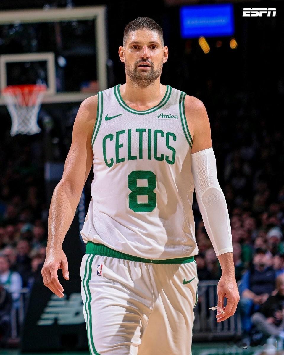 第三位被交易的全明星：尼古拉·武切维奇。

史蒂文斯真的做到了，同时实现降税和补