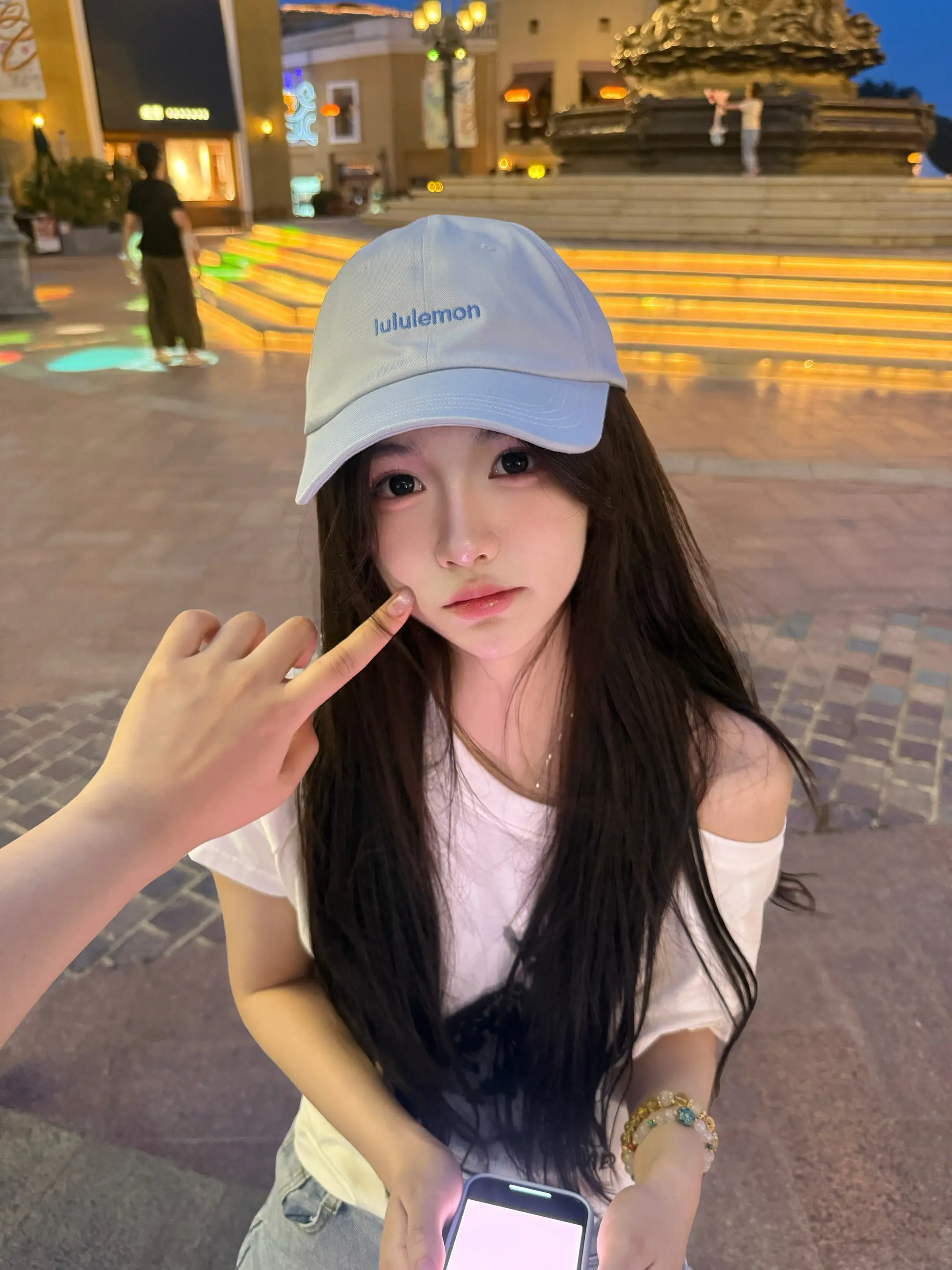你假装听不懂的话 我不会再说第二遍了