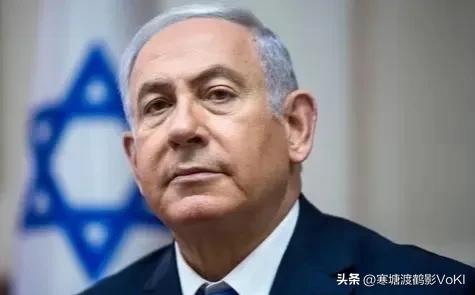 中午和几个朋友在饭店吃饭，因为油价和燃气价格上涨关系到切身利益，有人聊起美国和以