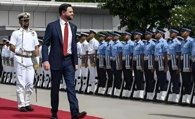 如果万斯当上美国总统，那么对中国来说可能还真不是什么好事，因为他太年轻，特朗普不