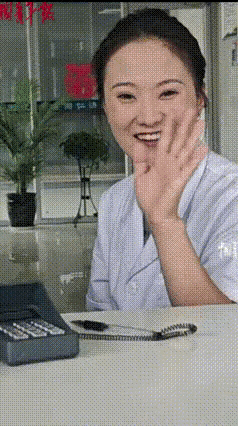 这下好了，不仅濮阳的人知道了，连全国人民都知道了！医院收费员小姐姐三步跳窗台紧急