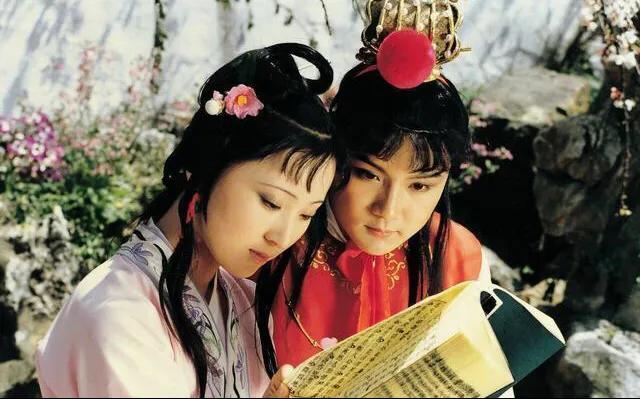 红楼梦为什么后四十回写的不好？
贾宝玉的性格前八十回描写的很清楚，我们以前也提到