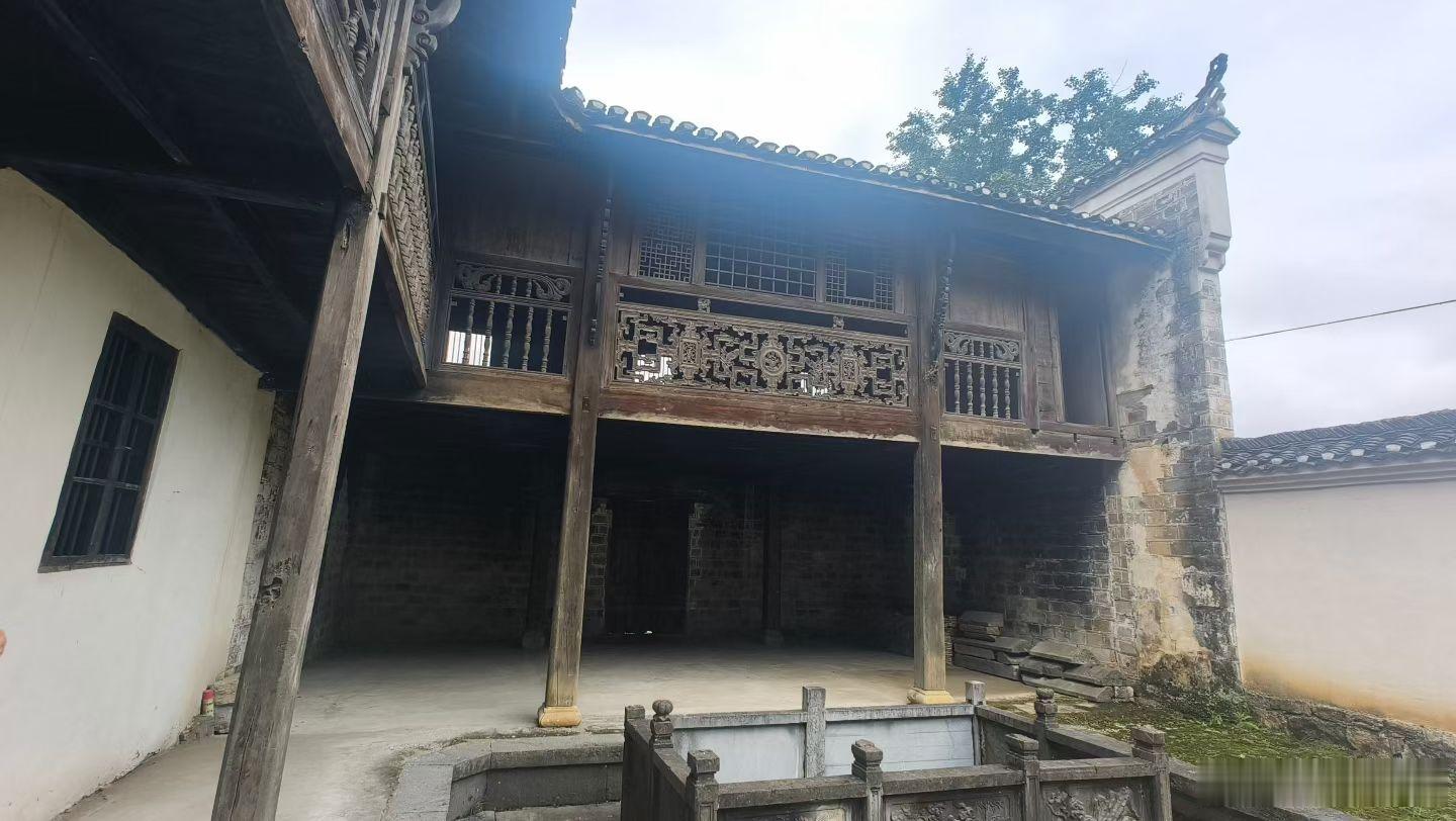 探访第八批全国重点文物保护单位——夷陵区南边民居，一座扎根峡江深山、始建于清嘉庆