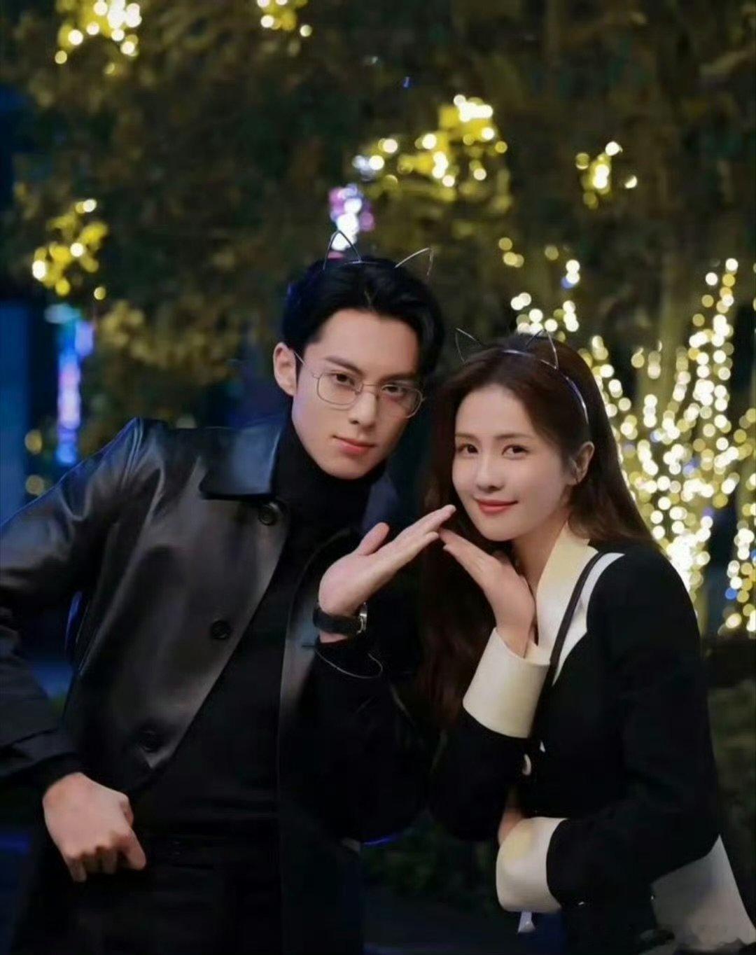 王鹤棣白鹿好权威的两张脸亲爱的客栈两张高颜值脸同框，气场又稳又强，录综艺都拍出大