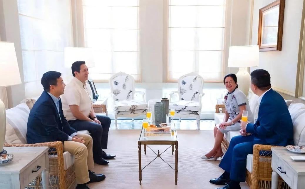 马科斯夫人邀中方进餐，不到72小时通告全球：中菲联手干了件大事
中方驻菲律宾大使