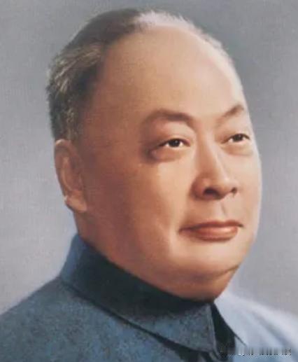 1949年，陈毅到上海一家面馆用餐，就在他吃面时，进来一老农并点了一碗阳春面。不