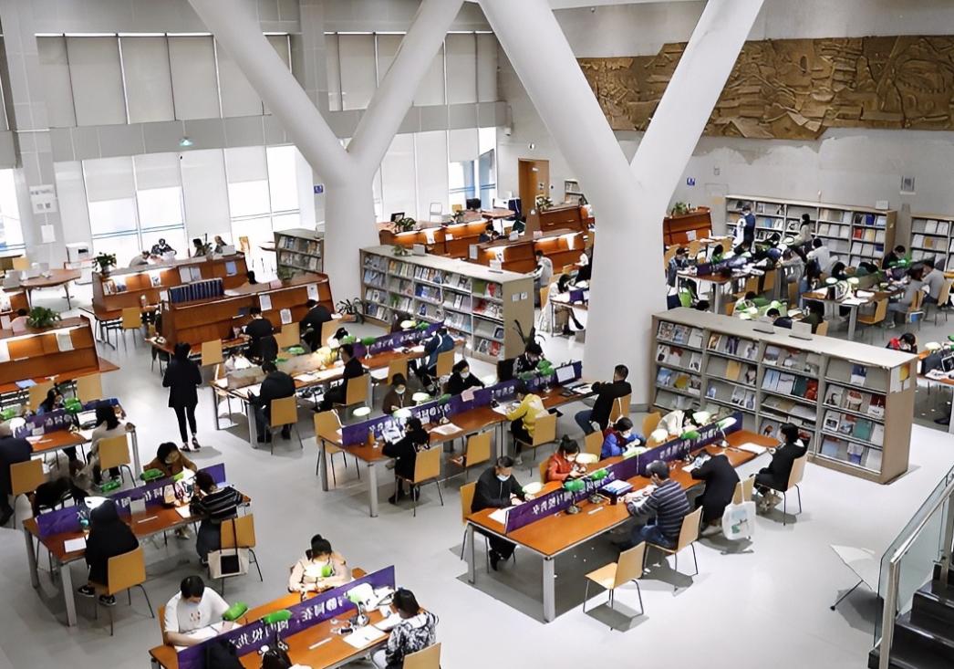 武大杨某某沦落到今天这样，充分印证了曾仕强教授的话！
 
一个法学专业的人，论心
