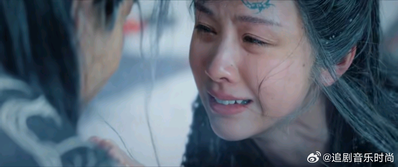 言灵术生效是世界寄露动心的证明 谁规定心动必须说出口？露芜衣的言灵术就是最好的答