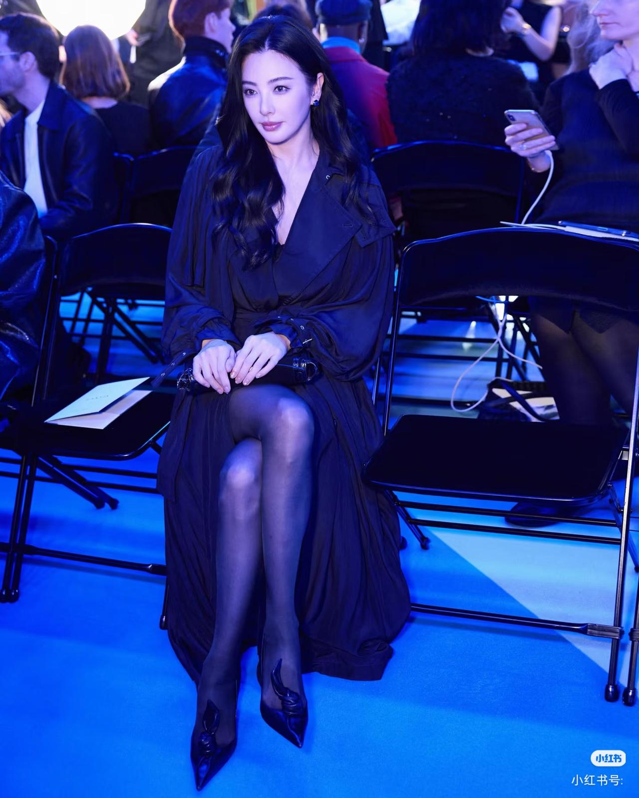 张雨绮，原名张爽，1987年8月8日出生于山东省德州市，毕业于上海戏剧学院附属戏