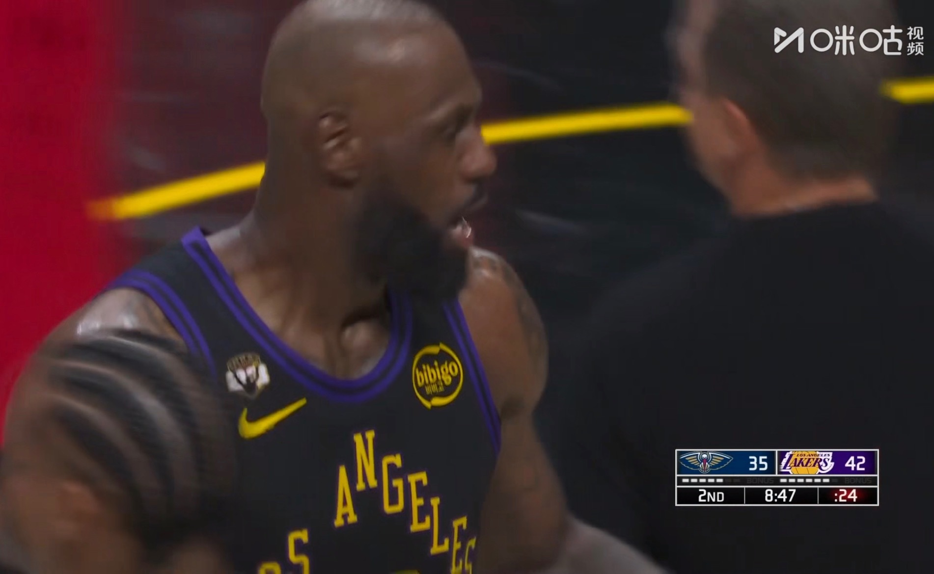 湖人打停比赛，艾顿再不进，就下来。 鹈鹕vs湖人