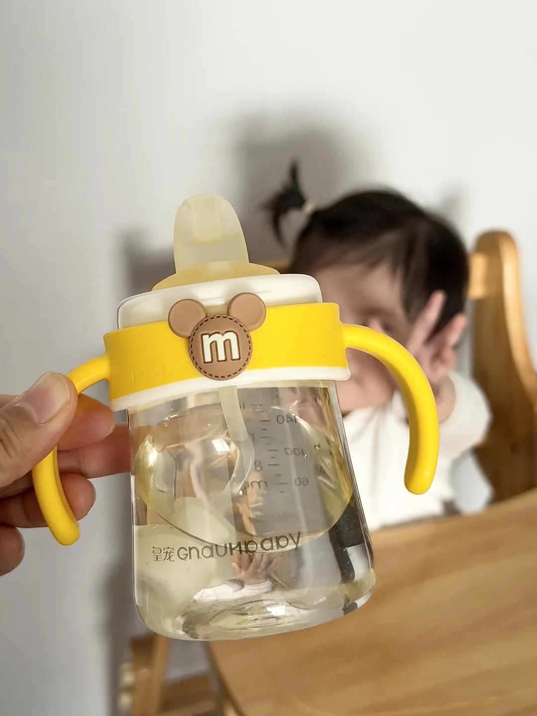 别喝“气泡水”了！宝宝爱喝水看这几点就够了！