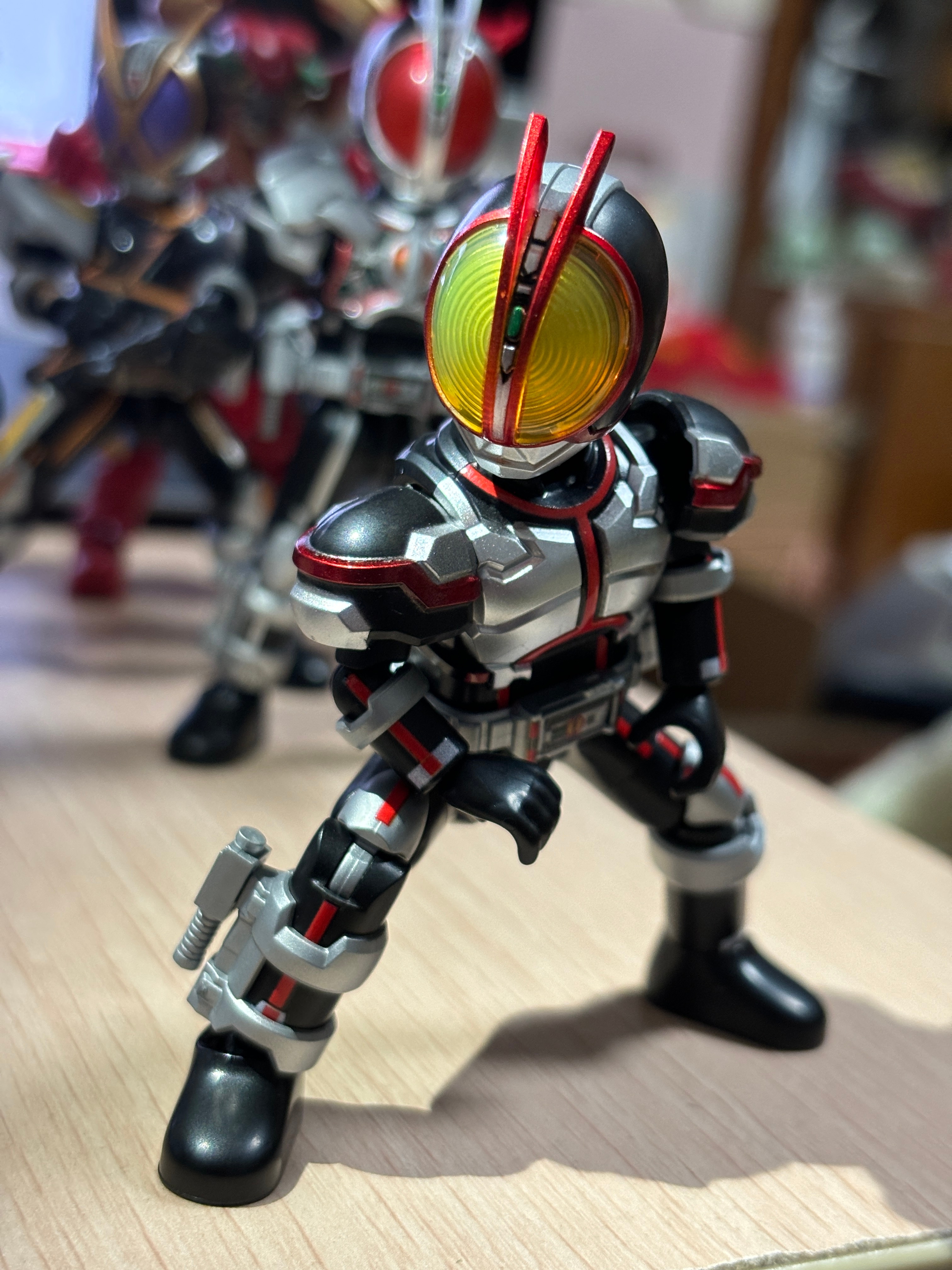 爽啦！补了个隐藏款爆裂faiz，集齐555系kabuto、drive也很帅！ ​