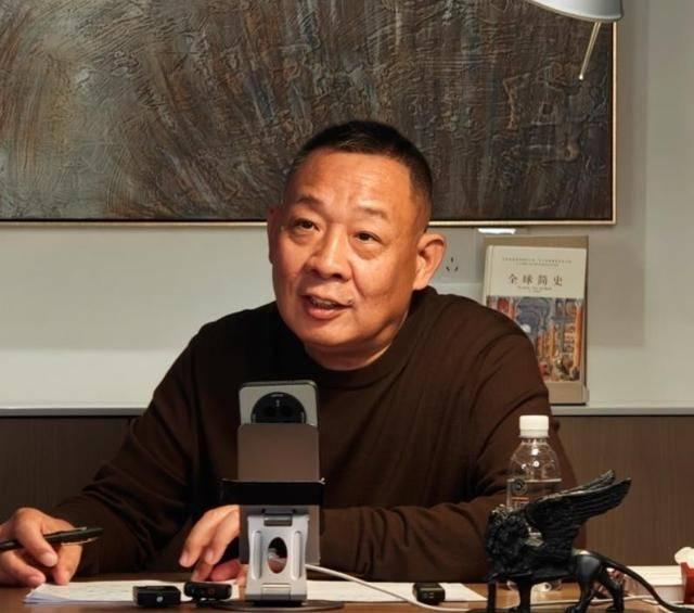 胖东来面临的问题，
不是许昌人民的问题，
也不是全河南人民的问题，而是

14亿