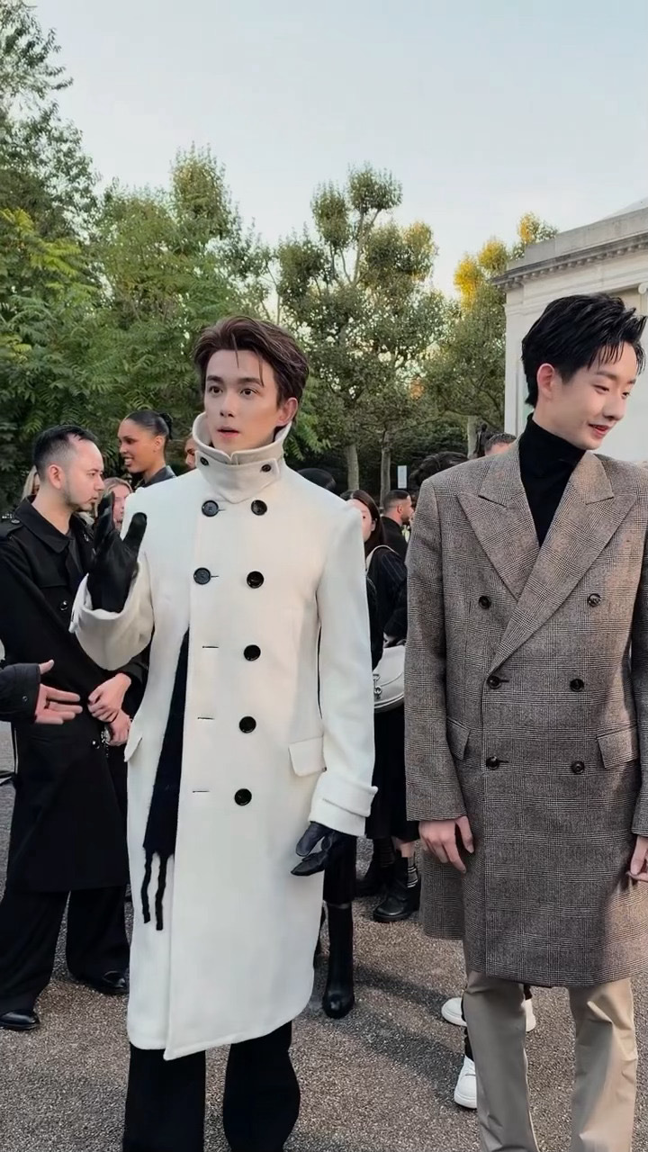 林亦扬和真人林亦扬聊上了吴磊吴宜泽 林亦扬遇见林亦扬吴磊吴宜泽同框 ​​​