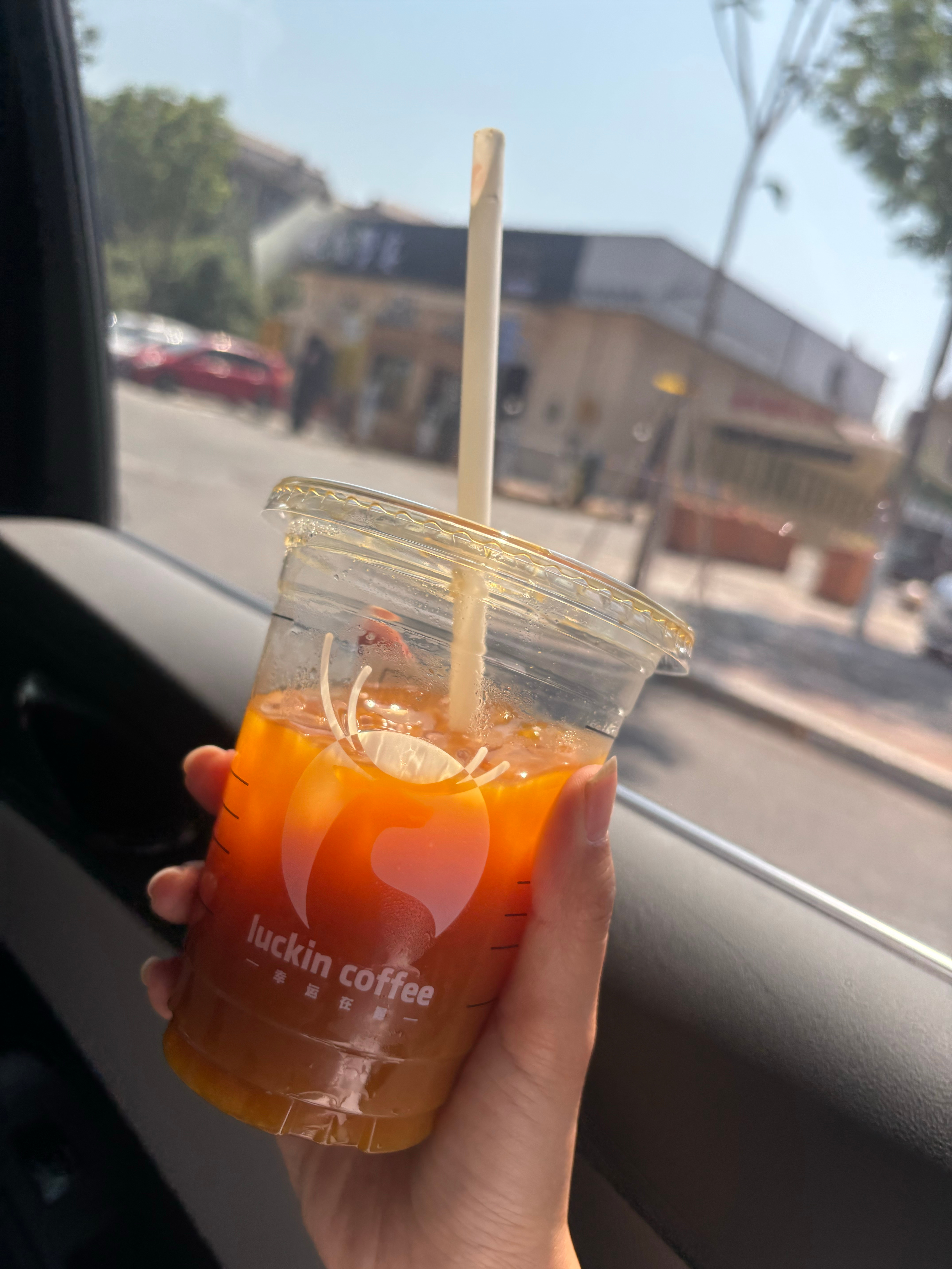 每天的快乐很简单健身、咖啡与阳光有时间再追追剧坐等赴山海快乐变得如此简单赴山海 