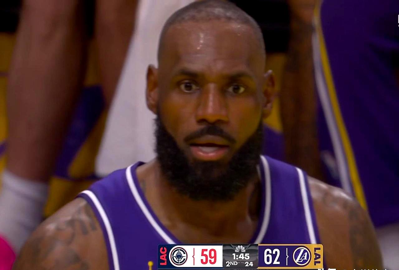 湖人大胜快船，谁才是赢球最大功臣，数据一目了然。
 

看着老詹今天就是不想自己