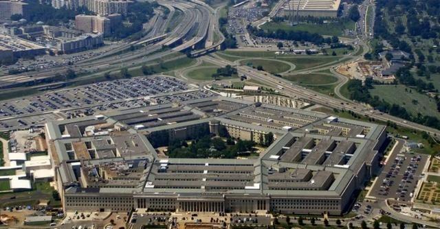 北京大阅兵后，俄方收到最新情报，美国为中国准备了25个秘密武器。这次的九三阅兵可