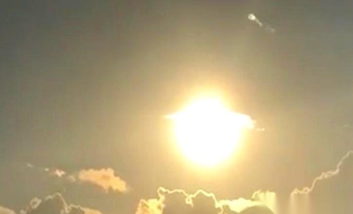 四月这阵风，对有些人来说是春天，对另外四个人来说，是剧本被当场撕了。
先说天蝎。