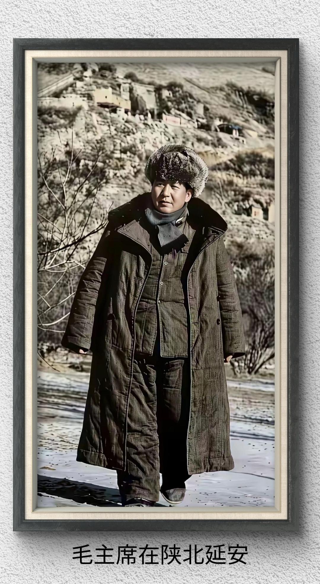 1936年大雪过后，毛主席在陕北延安。