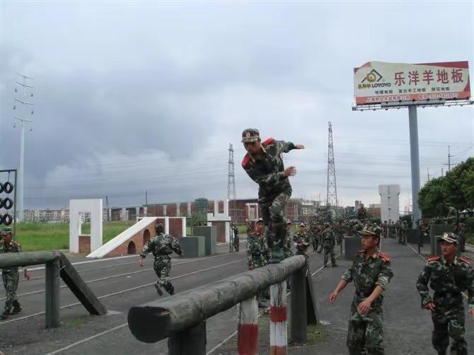 若有战召必回！如果战争真的来临，请让我们80后作为第一梯队＃若有战召必回＃保家卫