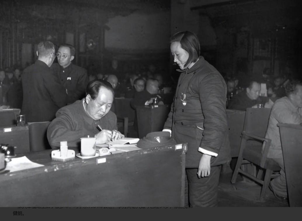 “电影里那女人是我媳妇!”1952年，一解放军连长在看电影时突然放声大哭，成了全