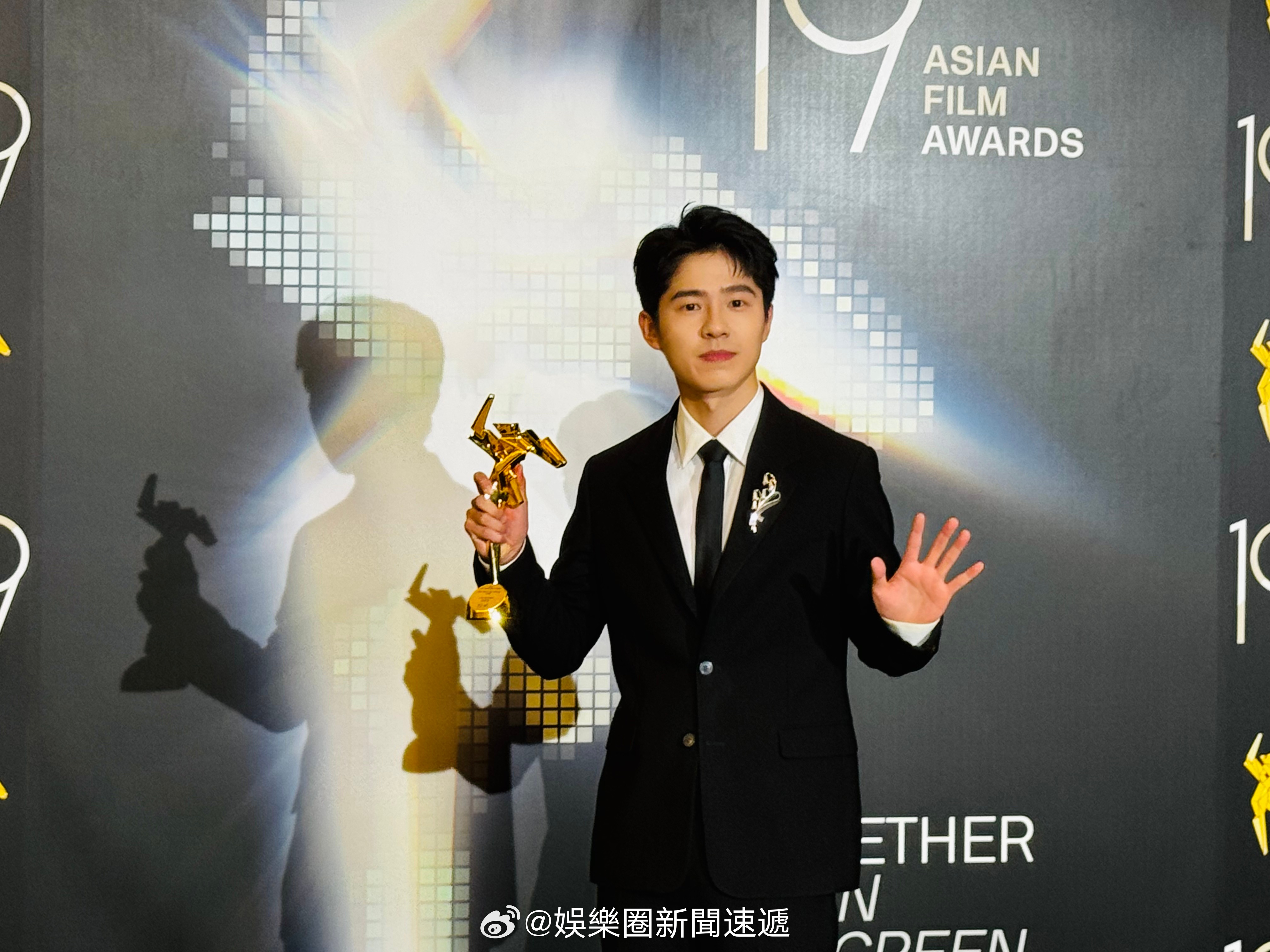 「（有視頻+多圖）亚洲电影大奖 ｜嘆來港很放鬆..冀嘗試父親角色 … （大公文匯
