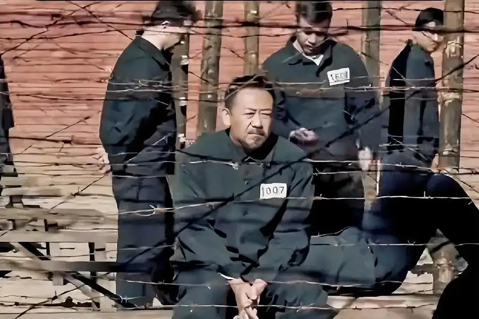 《731》终于上映了！
想问问看过的朋友们，
小朋友能看这部电影吗？

夏天带孩