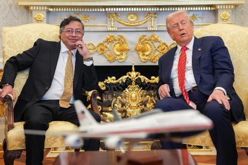 2月4号，美国总统特朗普在白宫会见了来访的哥伦比亚总统佩特罗，这也是2026年特