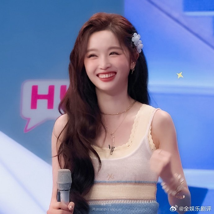 游戏表演两不误，吴宣仪巧妙兼顾任务，同时完美呈现超有质感的信仰之跃吴宣仪跳信仰之