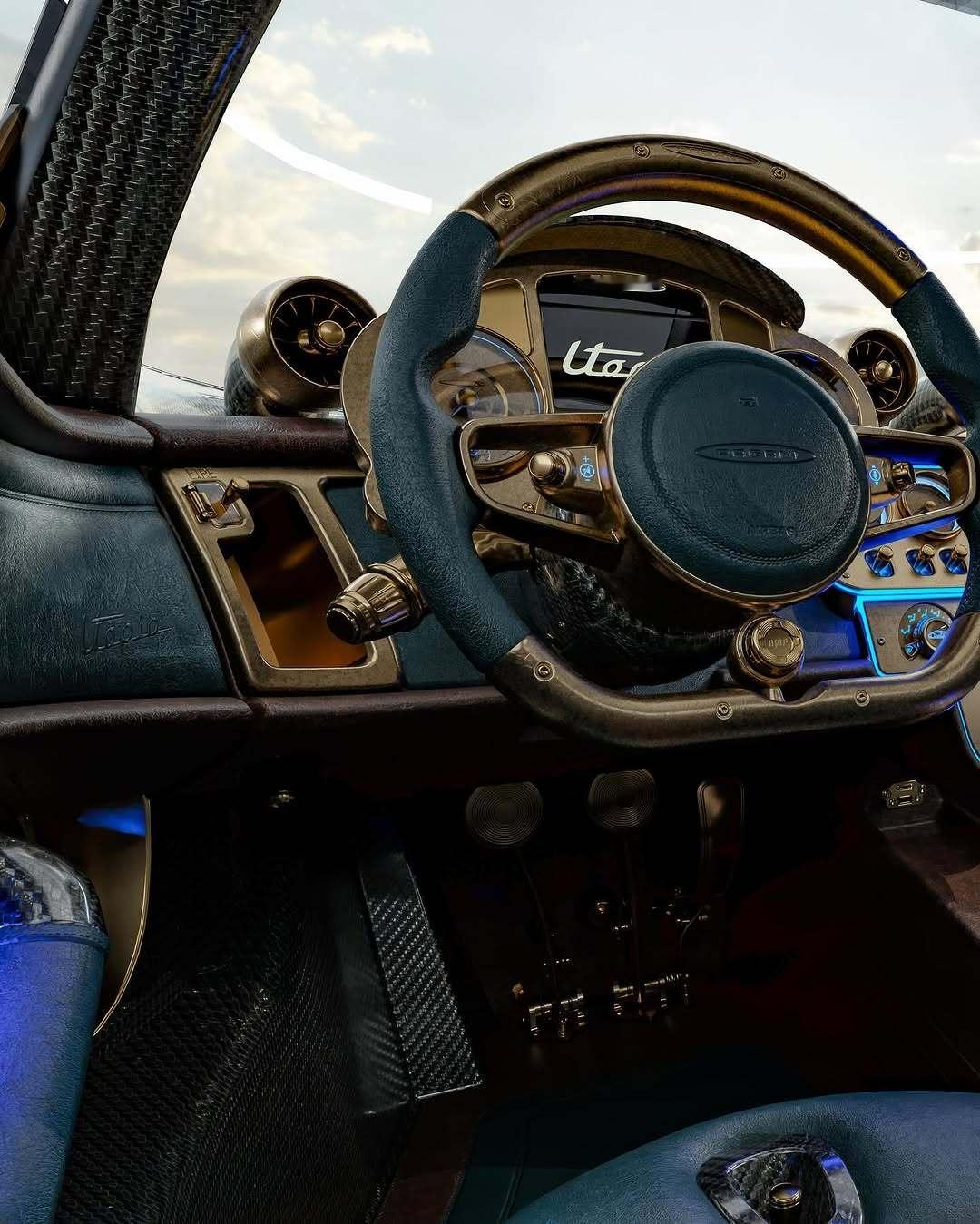 改车吧[超话] Pagani Utopia ​​​