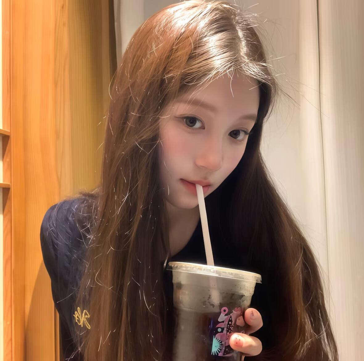 WeChat｜小众氛围感女生头像分享｜图源网络 