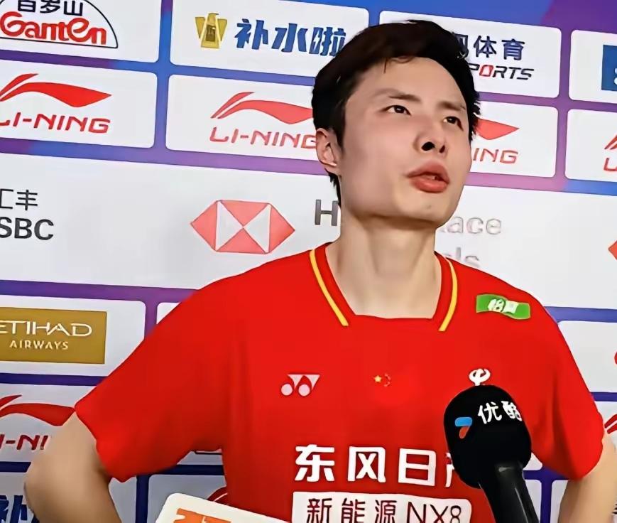 石宇奇又是爆冷出局了啊，这样的状态应该是已经进入了运动员的生涯末期了啊，希望他能