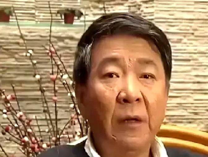 你刷到的《甄嬛传》续集，每一个字都是假的。
 
郑晓龙带着孙俪、陈建斌、蔡少芬，