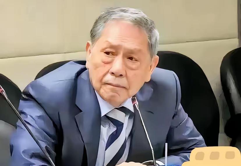 美军灰溜溜跑了！
​5月1日，台湾退役中将帅化民爆出一个猛料：美菲联合军演，硬是