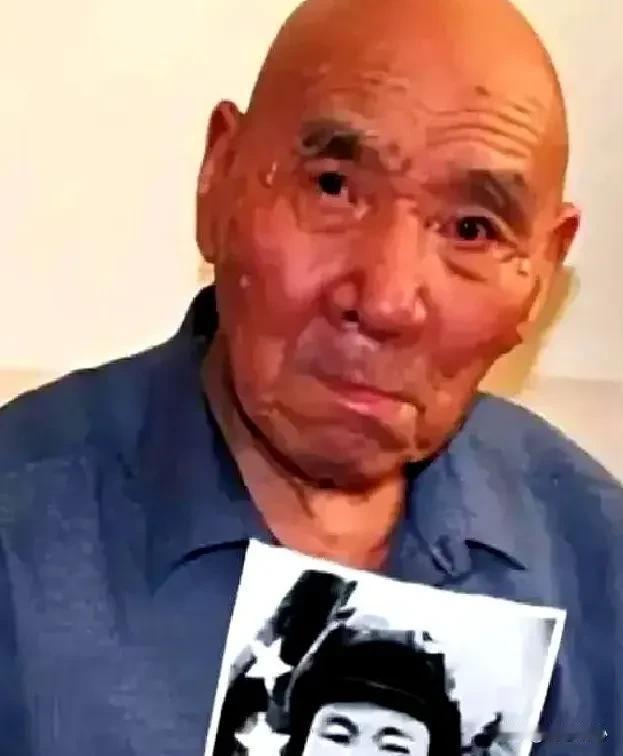 被伟人亲自改名的志愿军英雄！从土味小名到赤心大名，一生低调让人破防
 
1951
