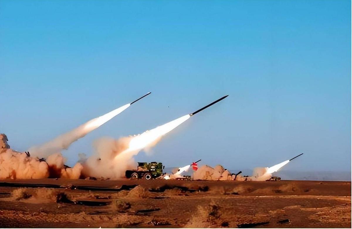 特朗普这次真的闯下弥天大祸！一手搅乱整个中东，不仅把美国推向孤立境地，更让战火多