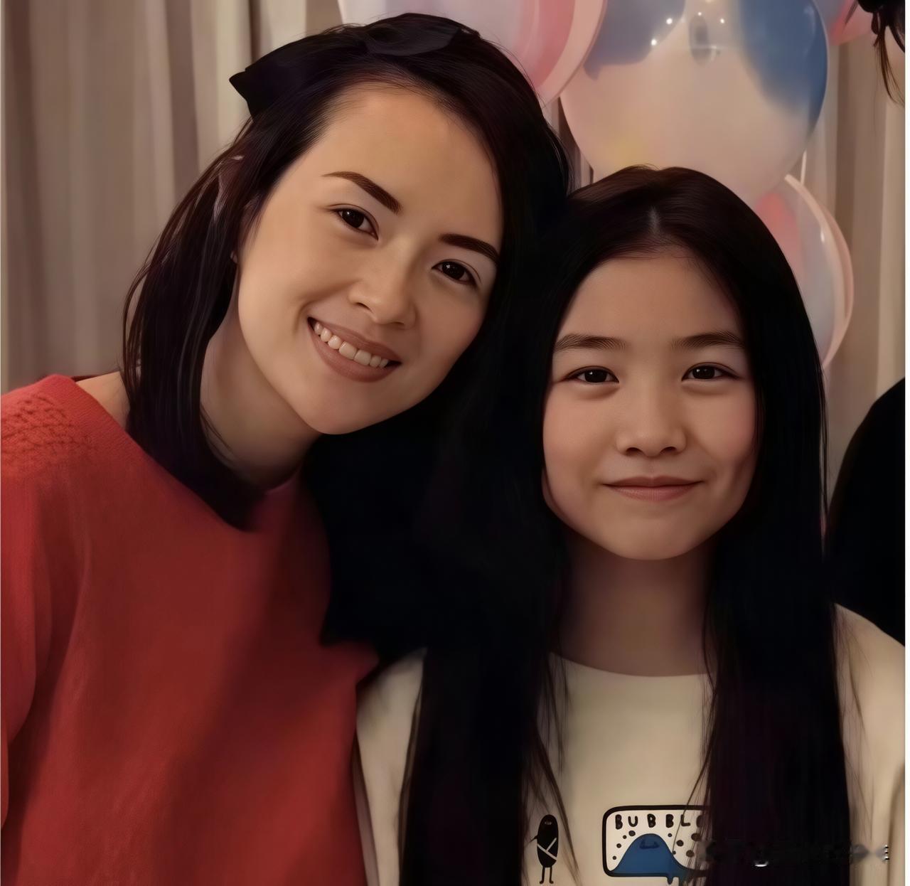 离婚后专注成长，章子怡把小苹果教得太亮眼

离婚后的章子怡始终低调深耕事业，凭借