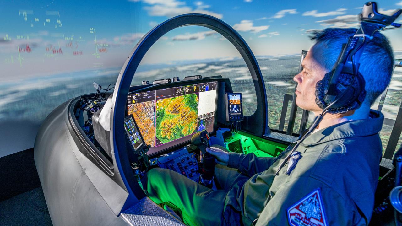 据称台风战机操作人员借助全任务模拟器(虚拟)地面训练系统采用Leonardo公司