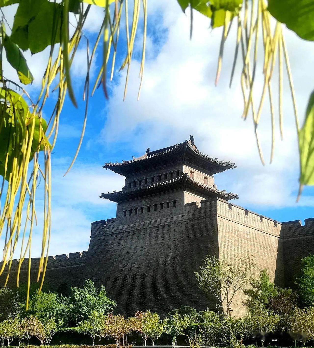 大同古城随手拍（首发原创）
#相册里的大同# #随手拍山西# #大同如意# #随