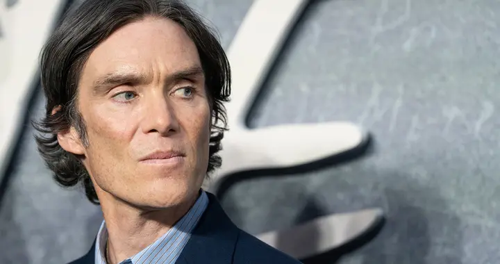 《史蒂夫》首映！基里安·墨菲红毯抓拍故事感十足