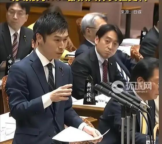我们应该永远记住这个叫山添拓的日本议员。在3月21号的日本参议院会议上，当日本首