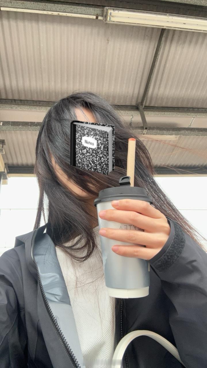 🌳来海德公园转转 次次遇到阴天可以不打翻我的燕麦拿铁了吗  ​​​