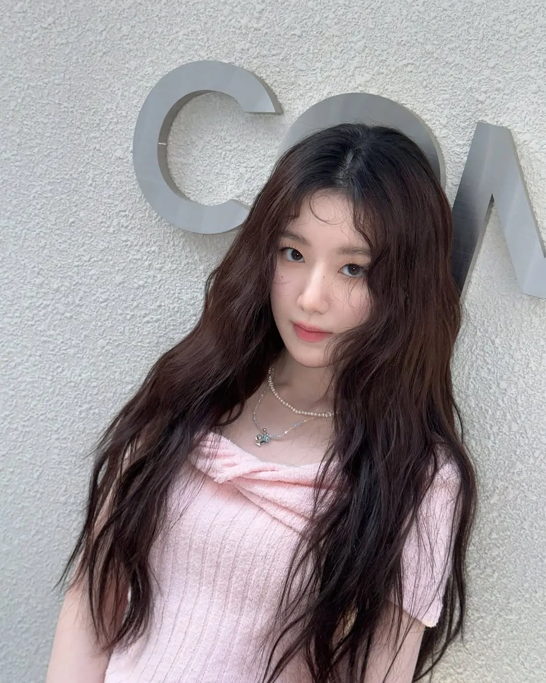 250407 舒华个人ig更新12p  오늘부터 예라임이다  今天開...