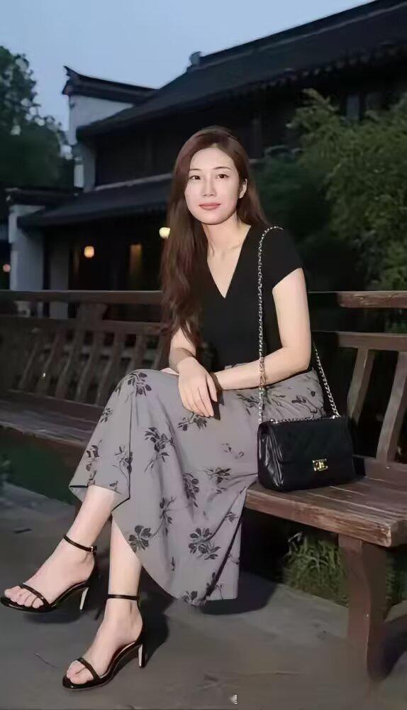 所谓的生活品质是指在有限的物质条件下你依旧有取悦自己的能力心情唯美句子 东莞