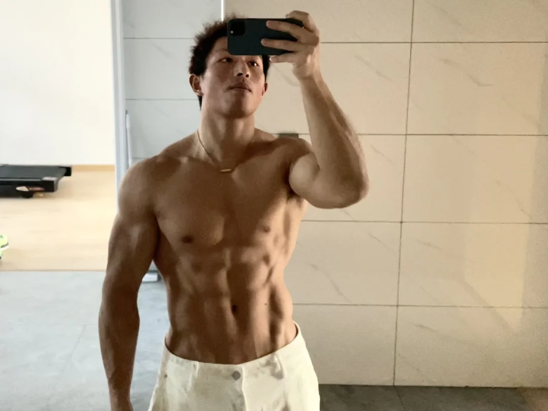 左滑回到十年前